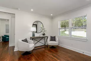 707 S College St, McKinney, TX 75069 - Photo 5