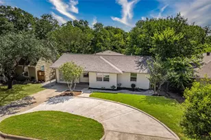 707 S College St, McKinney, TX 75069 - Photo 35
