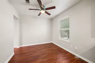 652 Oak Dr, Hurst, TX 76053 - Photo 19