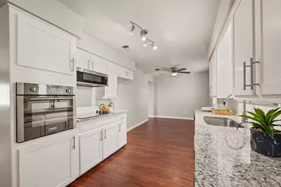 652 Oak Drive, Hurst, TX 76053 - Photo 13
