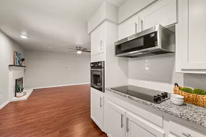 652 Oak Drive, Hurst, TX 76053 - Photo 15