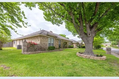7111 Pleasant View Drive, Dallas, TX 75231 - Photo 1