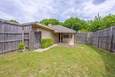 7111 Pleasant View Drive, Dallas, TX 75231 - Photo 17
