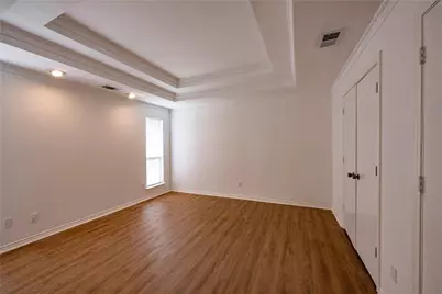 7111 Pleasant View Drive, Dallas, TX 75231 - Photo 15