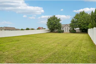 9141 Cranston Court, Aubrey, TX 76227 - Photo 35