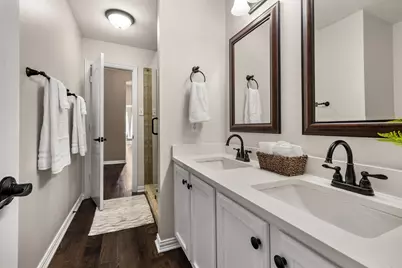 1715 Bluffview Lane, Carrollton, TX 75007 - Photo 19