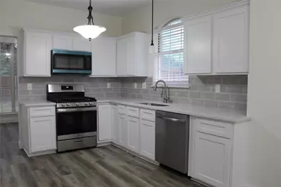 2243 Ellis Drive, Flower Mound, TX 75028 - Photo 5