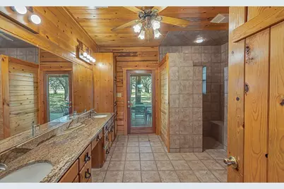 8606 Fm 219, Clifton, TX 76634 - Photo 17