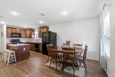 921 Shire Avenue, Haslet, TX 76052 - Photo 9