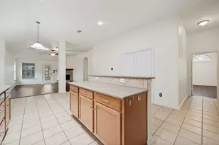 2100 Scott Creek Dr, Little Elm, TX 75068 - Photo 9
