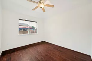 2100 Scott Creek Dr, Little Elm, TX 75068 - Photo 17