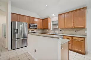 2100 Scott Creek Dr, Little Elm, TX 75068 - Photo 11