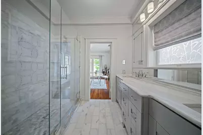 5617 Swiss Avenue, Dallas, TX 75214 - Photo 23