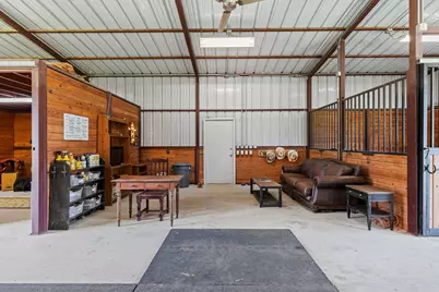 2403 County Road 2224, Decatur, TX 76234 - Photo 35