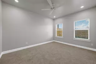 3110 St John St, Greenville, TX 75401 - Photo 11