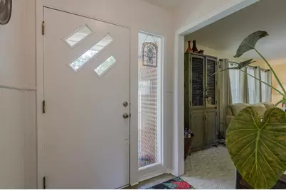 1905 Thomas Place, Arlington, TX 76010 - Photo 3