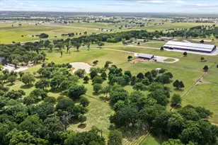 10701 Osburn Rd, Pilot Point, TX 76258 - Photo 29