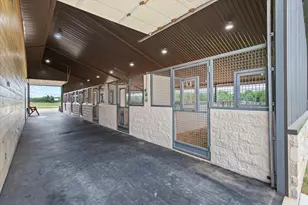 10701 Osburn Rd, Pilot Point, TX 76258 - Photo 23