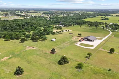 10701 Osburn Road, Pilot Point, TX 76258 - Photo 33
