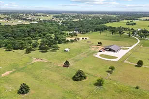 10701 Osburn Rd, Pilot Point, TX 76258 - Photo 33