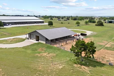 10701 Osburn Road, Pilot Point, TX 76258 - Photo 7