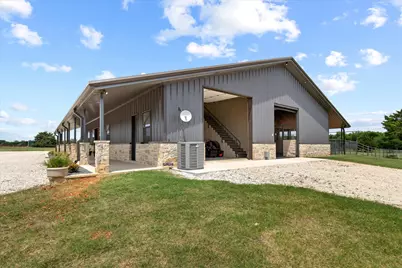 10701 Osburn Road, Pilot Point, TX 76258 - Photo 9