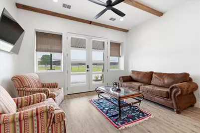 10701 Osburn Road, Pilot Point, TX 76258 - Photo 11