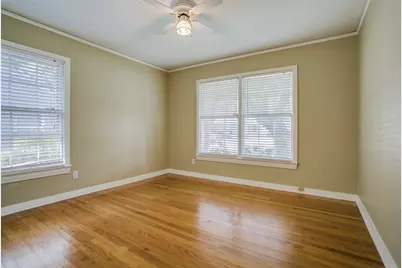 6137 Sudbury Drive, Dallas, TX 75214 - Photo 19