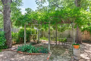 5254 Lambeth Ln, Fort Worth, TX 76112 - Photo 31
