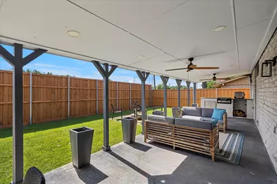 15651 Terrace Lawn Circle, Dallas, TX 75248 - Photo 31