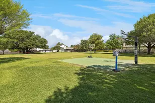 15651 Terrace Lawn Cir, Dallas, TX 75248 - Photo 39