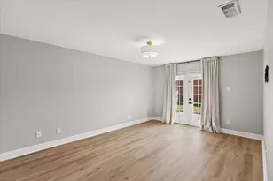 15651 Terrace Lawn Cir, Dallas, TX 75248 - Photo 17