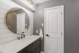 15651 Terrace Lawn Cir, Dallas, TX 75248 - Photo 27