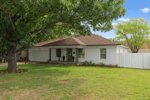 1338 Pleasant Dr, Dallas, TX 75217 - Photo 3