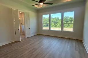 903 Perrin Ln, Van Alstyne, TX 75495 - Photo 5