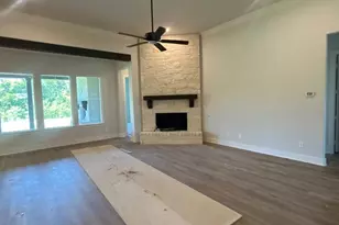 903 Perrin Ln, Van Alstyne, TX 75495 - Photo 3