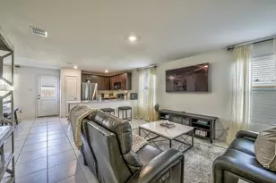 336 Dry Cyn Wy, Fort Worth, TX 76052 - Photo 5