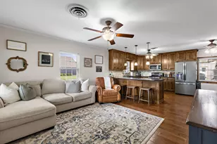 112 W Oak St, Olney, TX 76374 - Photo 5