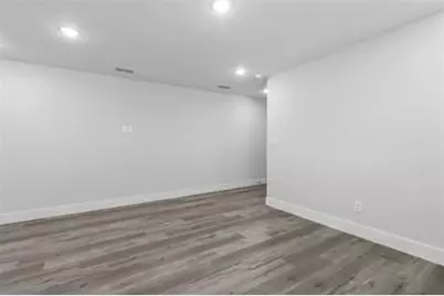 406 W 6th Street #1, Bonham, TX 75418 - Photo 7