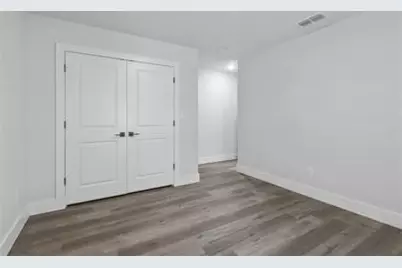 406 W 6th Street #1, Bonham, TX 75418 - Photo 11