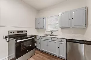 604 Garrison St, Waco, TX 76704 - Photo 5