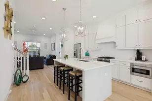 732 West 7th Street, Dallas, TX 75208 - Photo 9