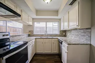 735 Valiant Cir, Garland, TX 75043 - Photo 5