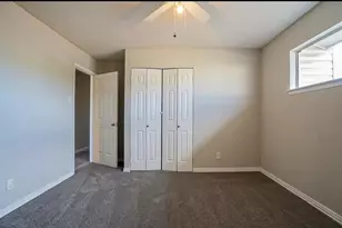 735 Valiant Cir, Garland, TX 75043 - Photo 13