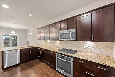 424 Hunt Drive, Lewisville, TX 75067 - Photo 7