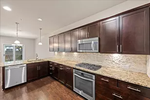 424 Hunt Dr, Lewisville, TX 75067 - Photo 7