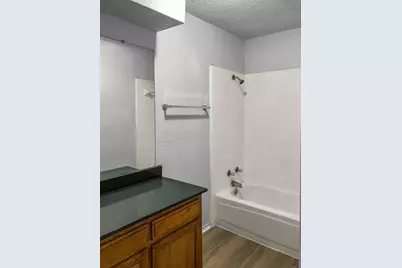 821 N Mesquite Street #B, Arlington, TX 76011 - Photo 11