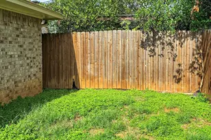 821 N Mesquite St, Arlington, TX 76011 - Photo 15