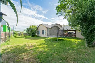 1404 W Walker St, Breckenridge, TX 76424 - Photo 29