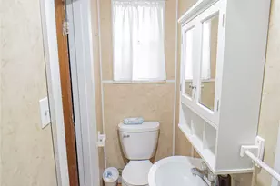 1404 W Walker St, Breckenridge, TX 76424 - Photo 17